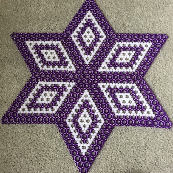 Beaded star nightstand decoration - Picture 1 of 1